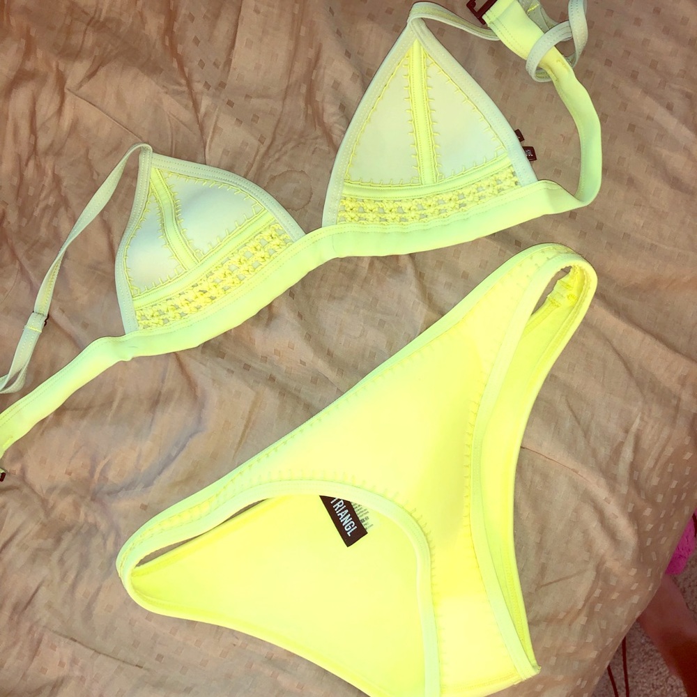 Yellow TRIANGL bathing suit!